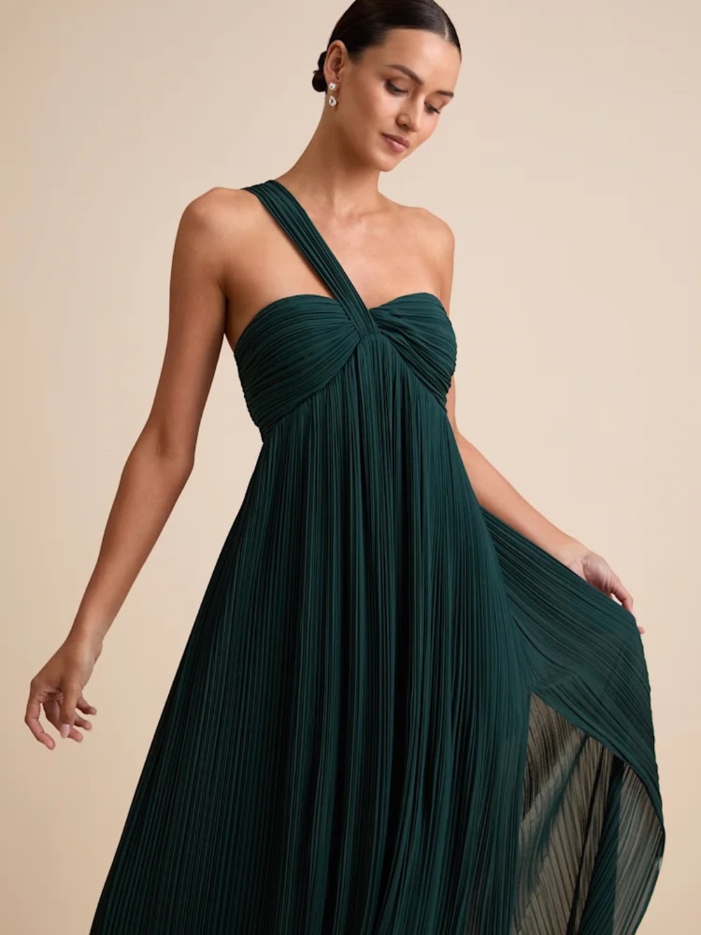 Lulu's Deep Green One-Shoulder Pleated Maxi Dress